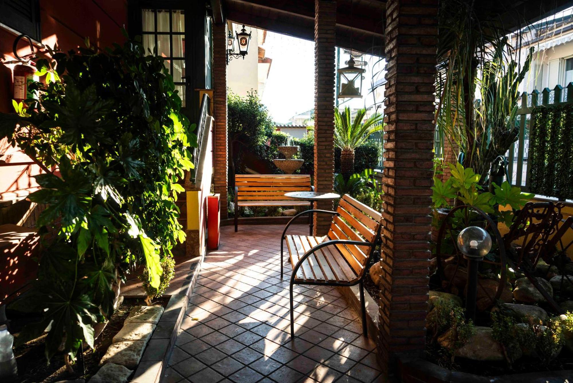 B&B Benny San Marco Evangelista Exterior foto